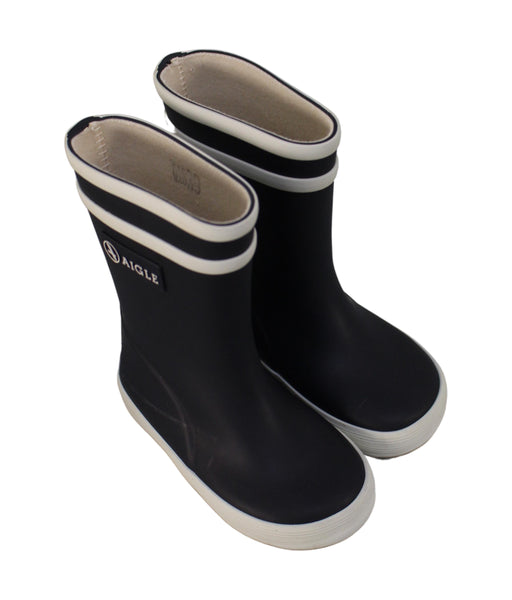 A Navy Rain Boots from Aigle in size EU21 for boy. (Front View)