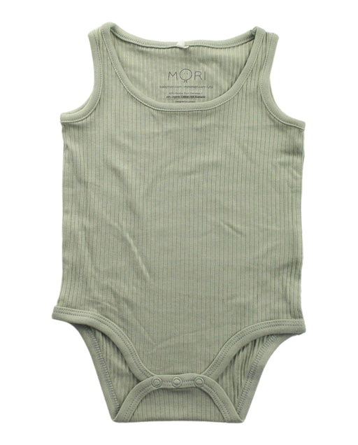 A Green Sleeveless Bodysuits from Mori in size 6-12M for boy. (Front View)
