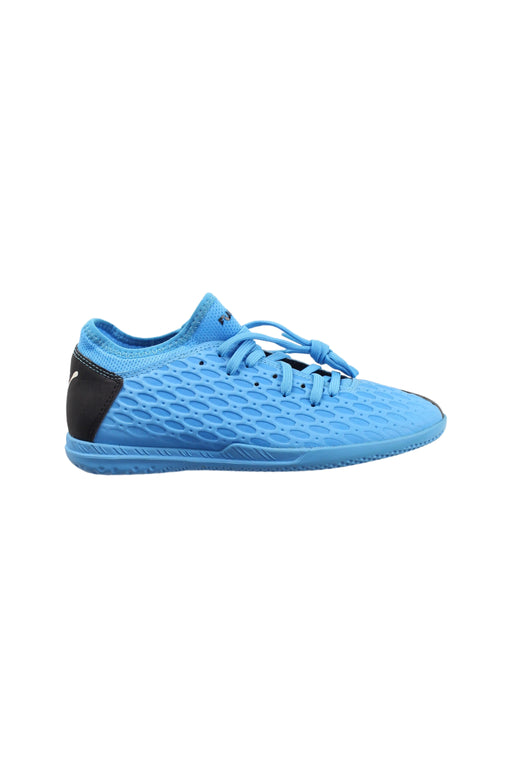 A Blue Cleats/Soccer Shoes from Puma in size 10Y for boy. (Front View)