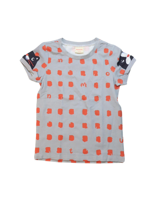 A Multicolour Short Sleeve T Shirts from Momonittu in size 4T for girl. (Front View)
