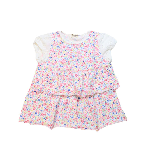 A Multicolour Short Sleeve Tops from Miki House in size 5T for girl. (Front View)