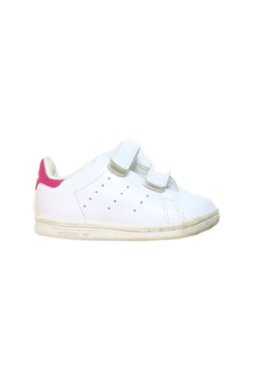 A White Sneakers from Adidas in size 12-18M for girl. (Front View)