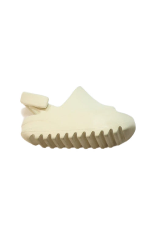 A Ivory Sandals from Adidas in size 12-18M for neutral. (Front View)