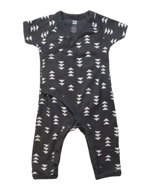 A White Short Sleeve Jumpsuits from Tea in size 3-6M for neutral. (Front View)