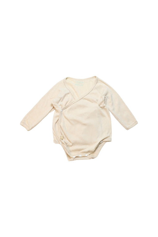A Ivory Long Sleeve Bodysuits from CIGOGNE Bébé in size 6-12M for neutral. (Front View)