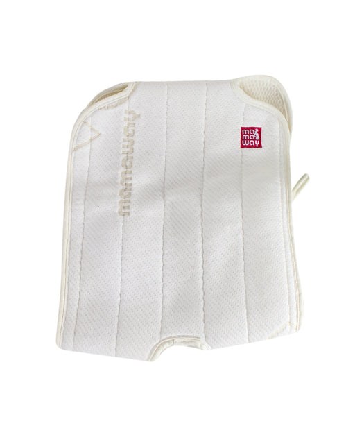 A Beige Changing Mats & Covers from Mamaway in size O/S for neutral. (Front View)