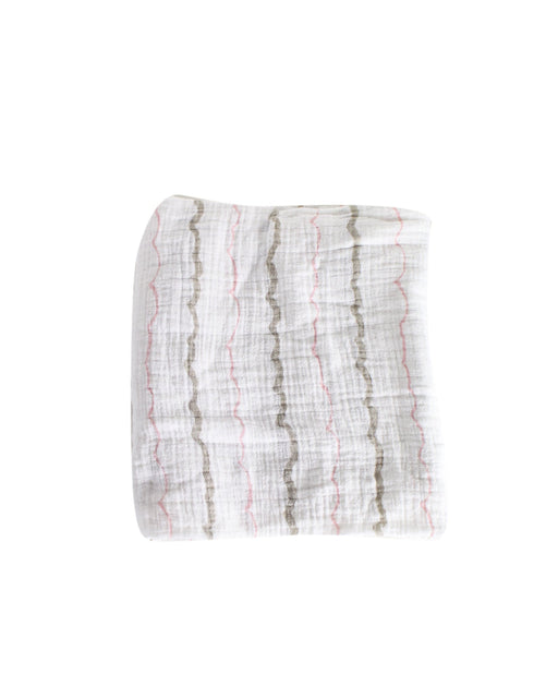 A White Swaddles from Aden & Anais in size O/S for girl. (Front View)