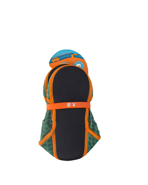 A Green Aqua Shoes from Duukies in size EU33 for boy. (Front View)