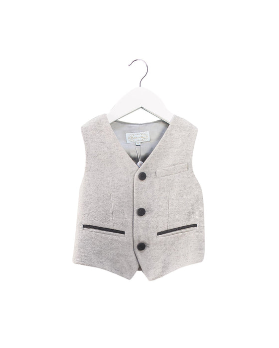 A Grey Dress Up Vests from Nicholas & Bears in size 3T for boy. (Front View)