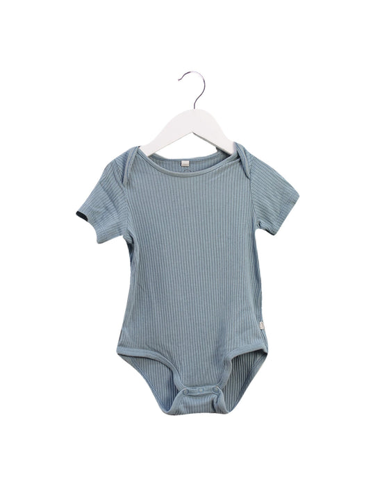 A Blue Bodysuits from Mori in size 12-18M for boy. (Front View)