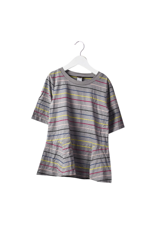 A Grey Long Sleeve Tops from Tea in size 5T for girl. (Front View)