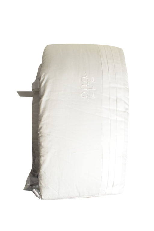 A White Crib Bumpers from Jacadi in size O/S for neutral. (Front View)