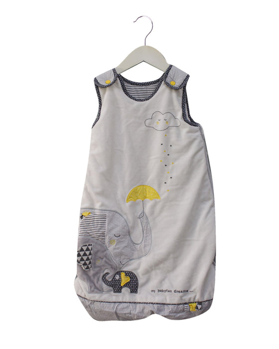 A Grey Sleepsacs from Sauthon in size 3-6M for neutral. (Front View)