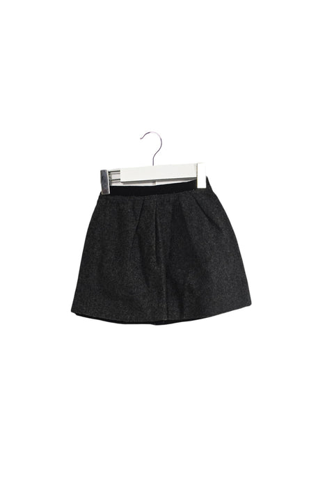 A Grey Short Skirts from Bonpoint in size 6T for girl. (Front View)