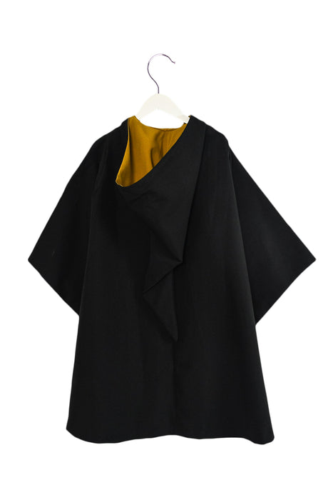 A Black Other Toys from Warner Bros. in size 6T for neutral. (Back View)