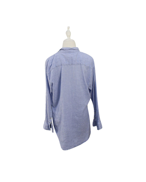 A Blue Shirts from Hatch in size M for maternity. (Back View)