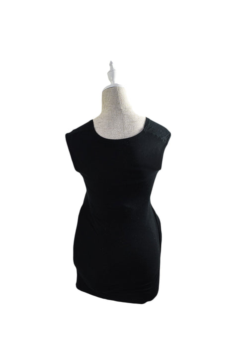 A Black Sleeveless Dresses from Ripe in size XS for maternity. (Back View)