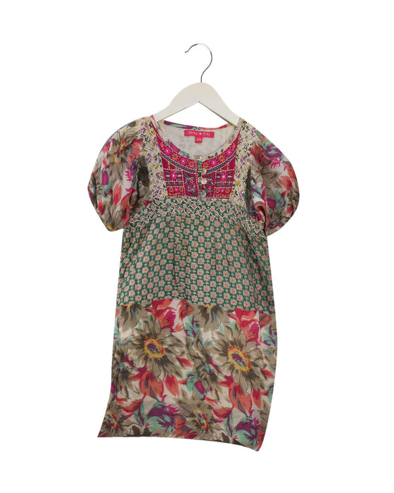 A Multicolour Short Sleeve Dresses from Derhy Kids in size 4T for girl. (Front View)