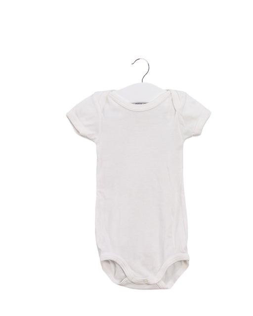A White Short Sleeve Bodysuits from Petit Bateau in size 3-6M for girl. (Front View)