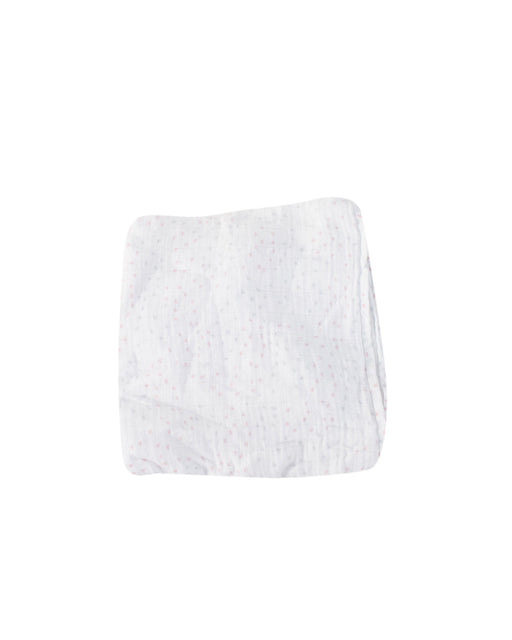A White Swaddles from Aden & Anais in size O/S for neutral. (Front View)