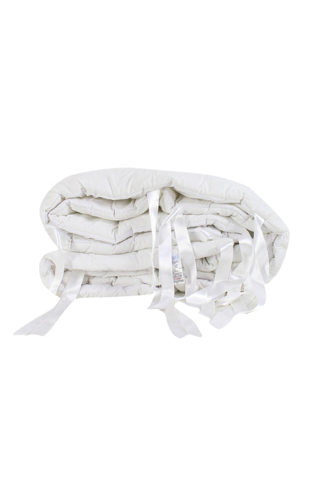 A White Crib Bumpers from Jacadi in size O/S for neutral. (Front View)