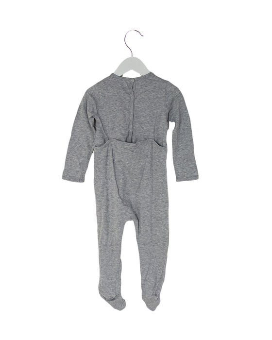 A Grey Onesies from Gucci in size 12-18M for boy. (Back View)