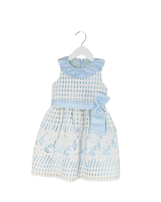 A Blue Sleeveless Dresses from Nicholas & Bears in size 2T for girl. (Front View)