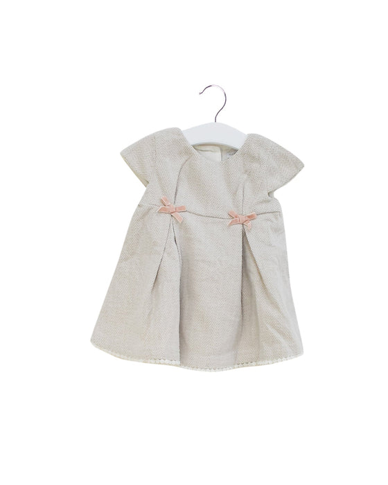 A Ivory Short Sleeve Dresses from Tahari in size 18-24M for girl. (Front View)