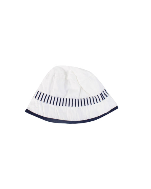 A White Sun Hats from Patachou in size 18-24M for boy. (Front View)
