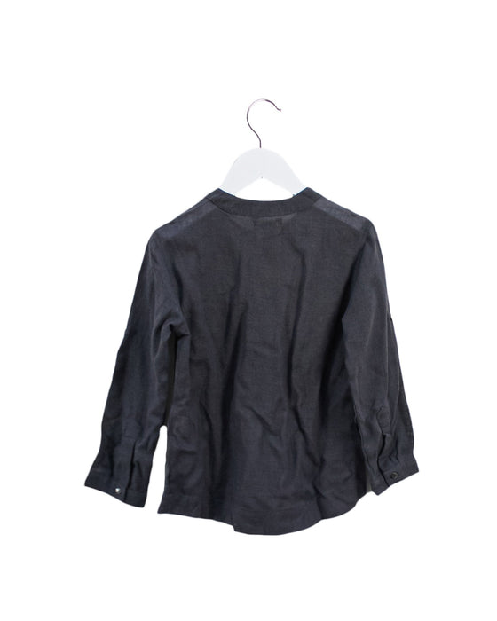 A Grey Long Sleeve Tops from Velveteen in size 4T for boy. (Back View)