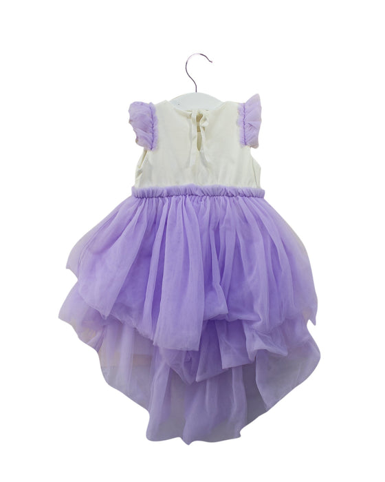 A Purple Short Sleeve Dresses from Le Petit Society in size 4T for girl. (Back View)