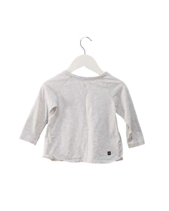 A Grey Long Sleeve Tops from Tea in size 12-18M for girl. (Back View)