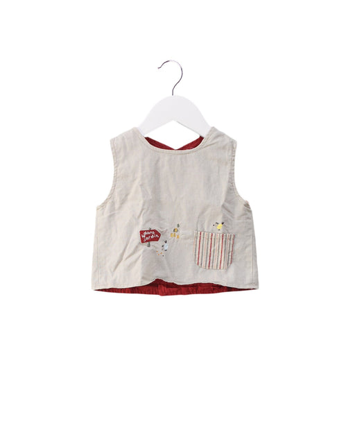 A Grey Sleeveless Tops from La Compagnie des Petits in size 3-6M for girl. (Front View)