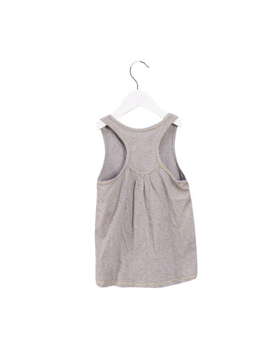 A Grey Sleeveless Tops from Sunset Limonade in size 4T for girl. (Back View)