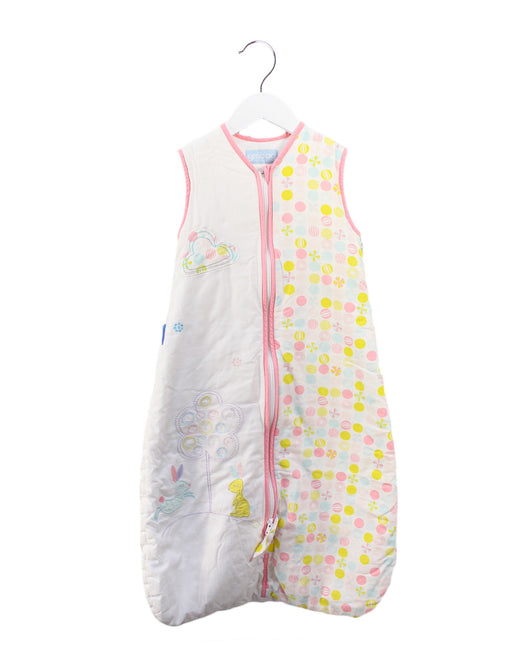 A White Sleepsacs from The Gro Company in size 6-12M for girl. (Front View)