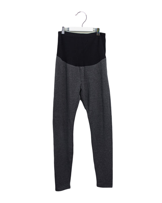A Grey Sweatpants from 010 Maternity in size S for maternity. (Front View)