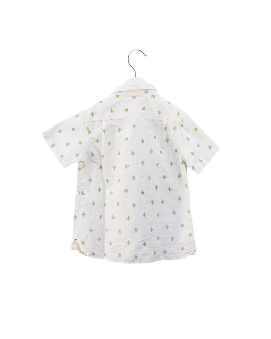 A White Shirts from Kladskap in size 5T for boy. (Back View)