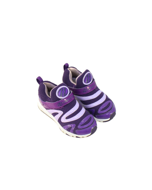 A Purple Slip Ons from Heelys in size EU32 for girl. (Front View)