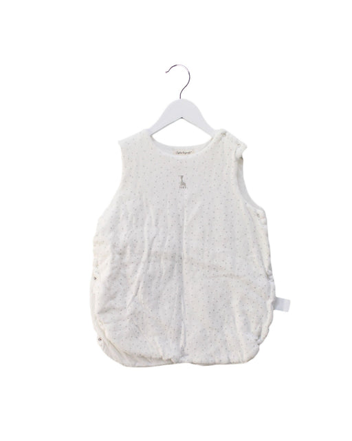 A White Sleepsacs from Sophie la Girafe in size O/S for boy. (Front View)