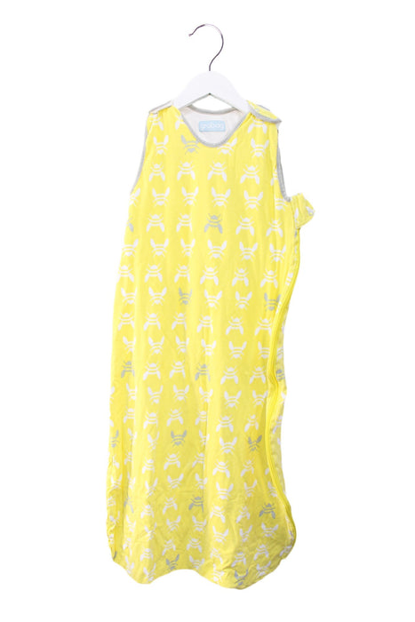 A White Sleepsacs from The Gro Company in size 18-24M for girl. (Front View)