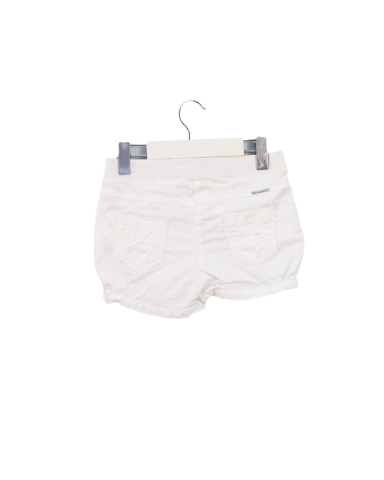 A White Shorts from Little Marc Jacobs in size 3T for girl. (Back View)