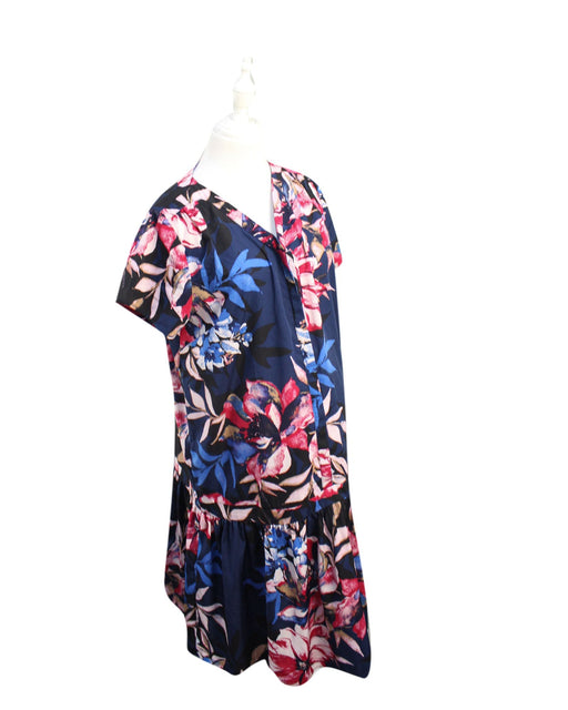 A Navy Short Sleeve Dresses from Mamalicious in size M for maternity. (Front View)