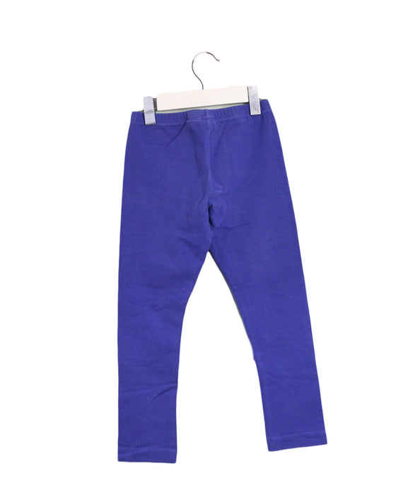 A Blue Leggings from Vineyard Vines in size 5T for girl. (Back View)