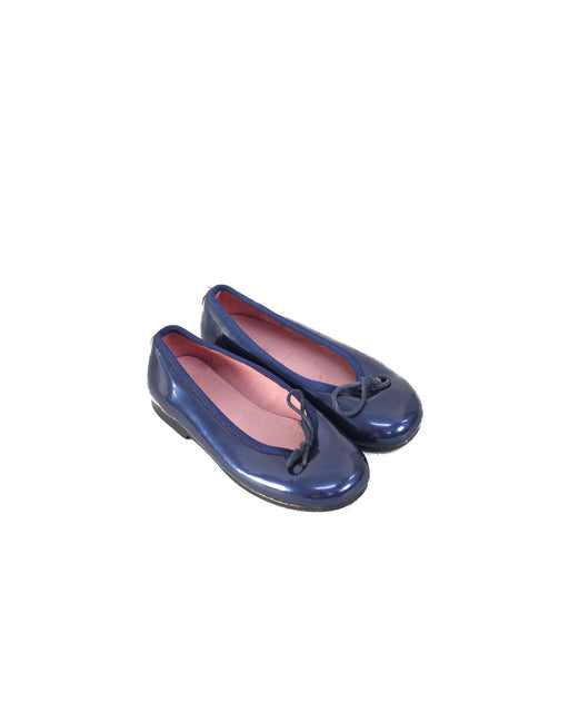 A Navy Flats from Jacadi in size 4T for girl. (Front View)