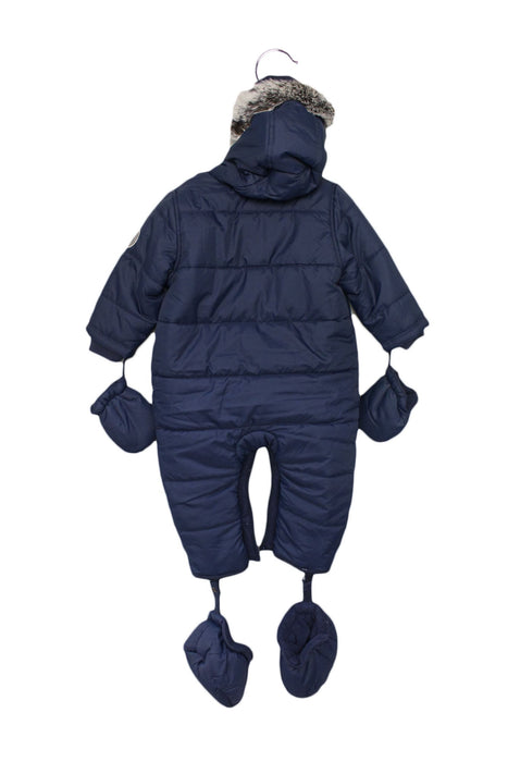 A Navy Snowsuits from Silver Cross in size 6-12M for boy. (Back View)