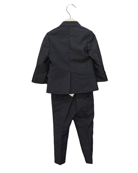 A Grey Suits from Appaman in size 2T for boy. (Back View)