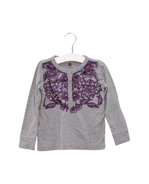 A Grey Long Sleeve Tops from Tea in size 3T for girl. (Front View)