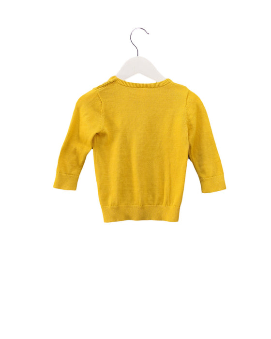 A Yellow Sweatshirts from Seed in size 3-6M for boy. (Back View)
