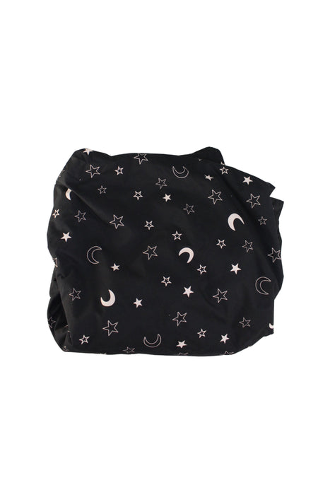 A Black Other Gear from The Gro Company in size O/S for neutral. (Front View)