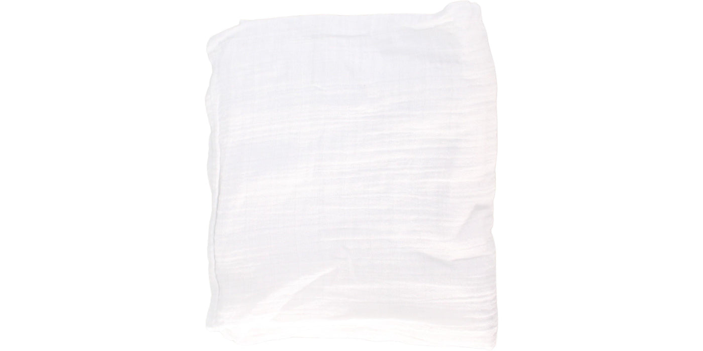 A White Swaddles from Aden & Anais in size O/S for neutral. (Front View)